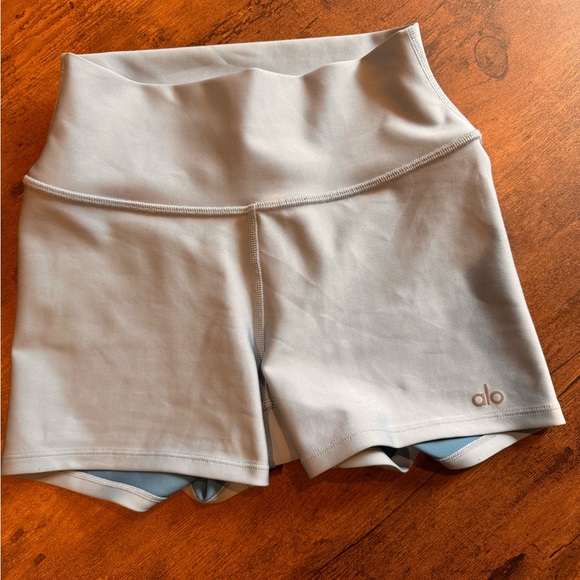 ALO Yoga Pants - Alo Airlift Light Blue Biker Shorts